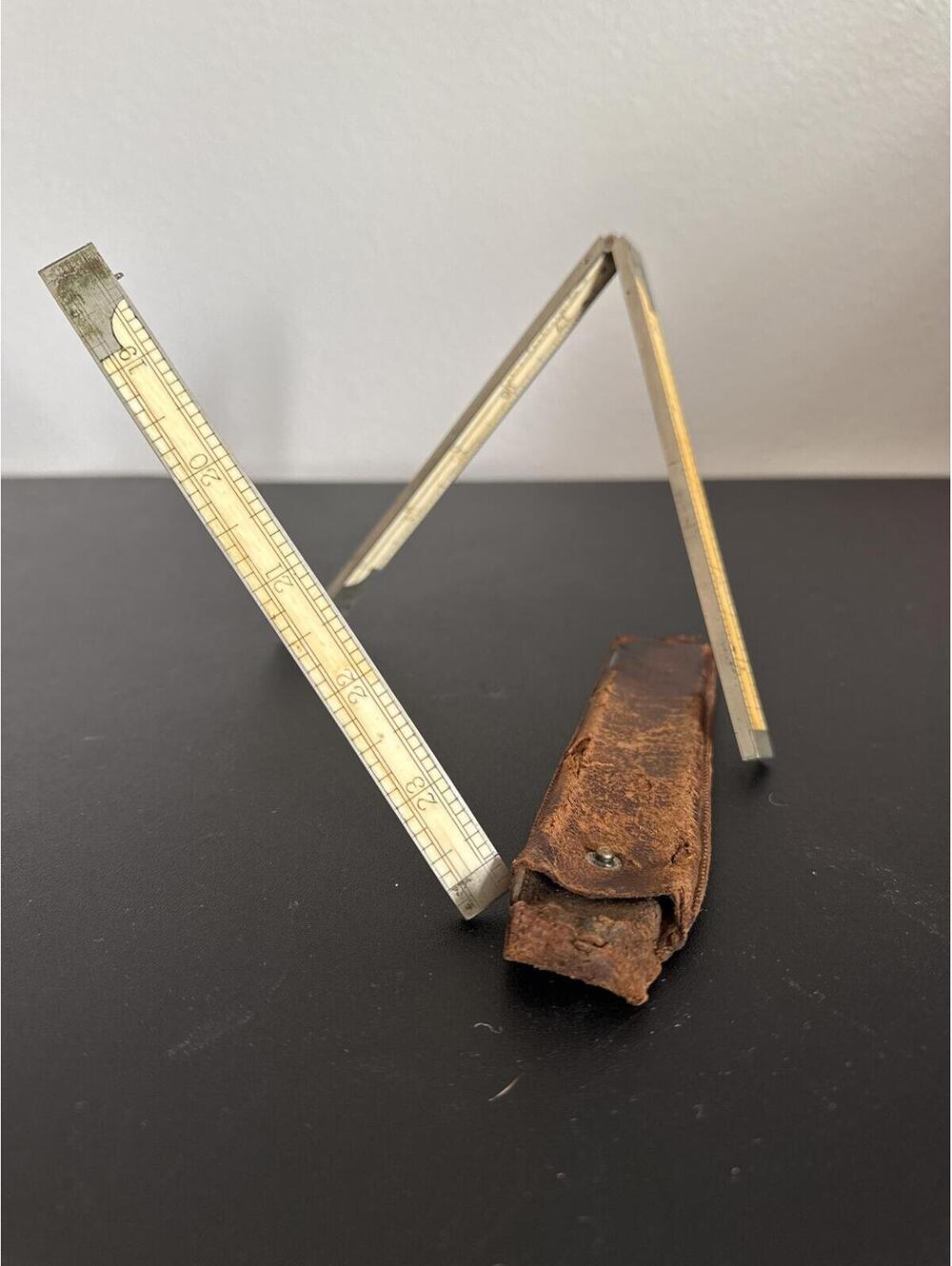 Very Rare Stanley Tools #89 2 foot Four Fold Bone & Silver Ruler